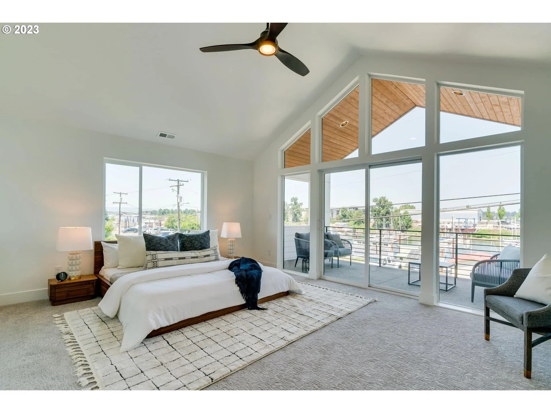 108 NE Bridgeton Road - Photo 24