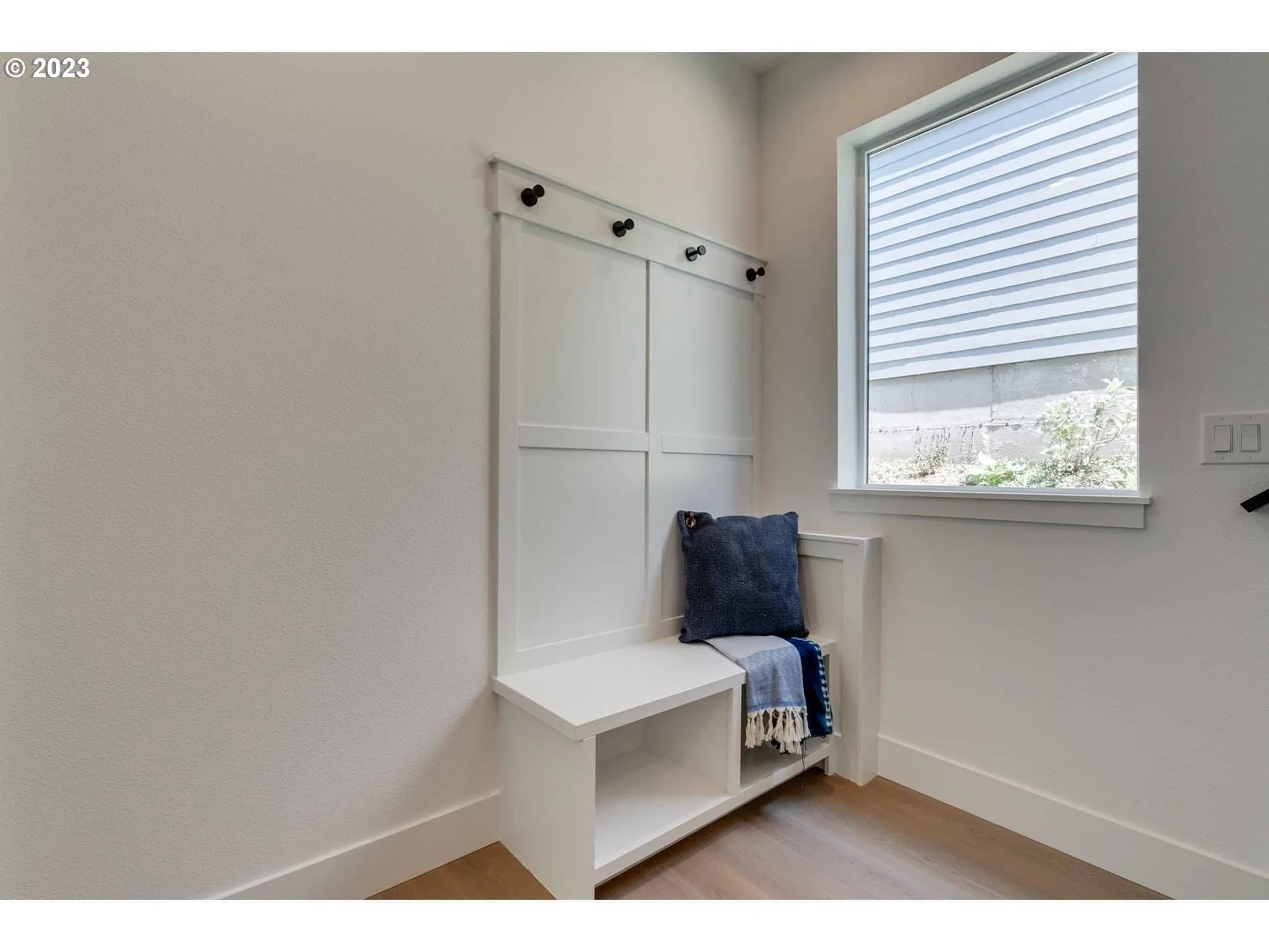 108 NE Bridgeton Road - Photo 34