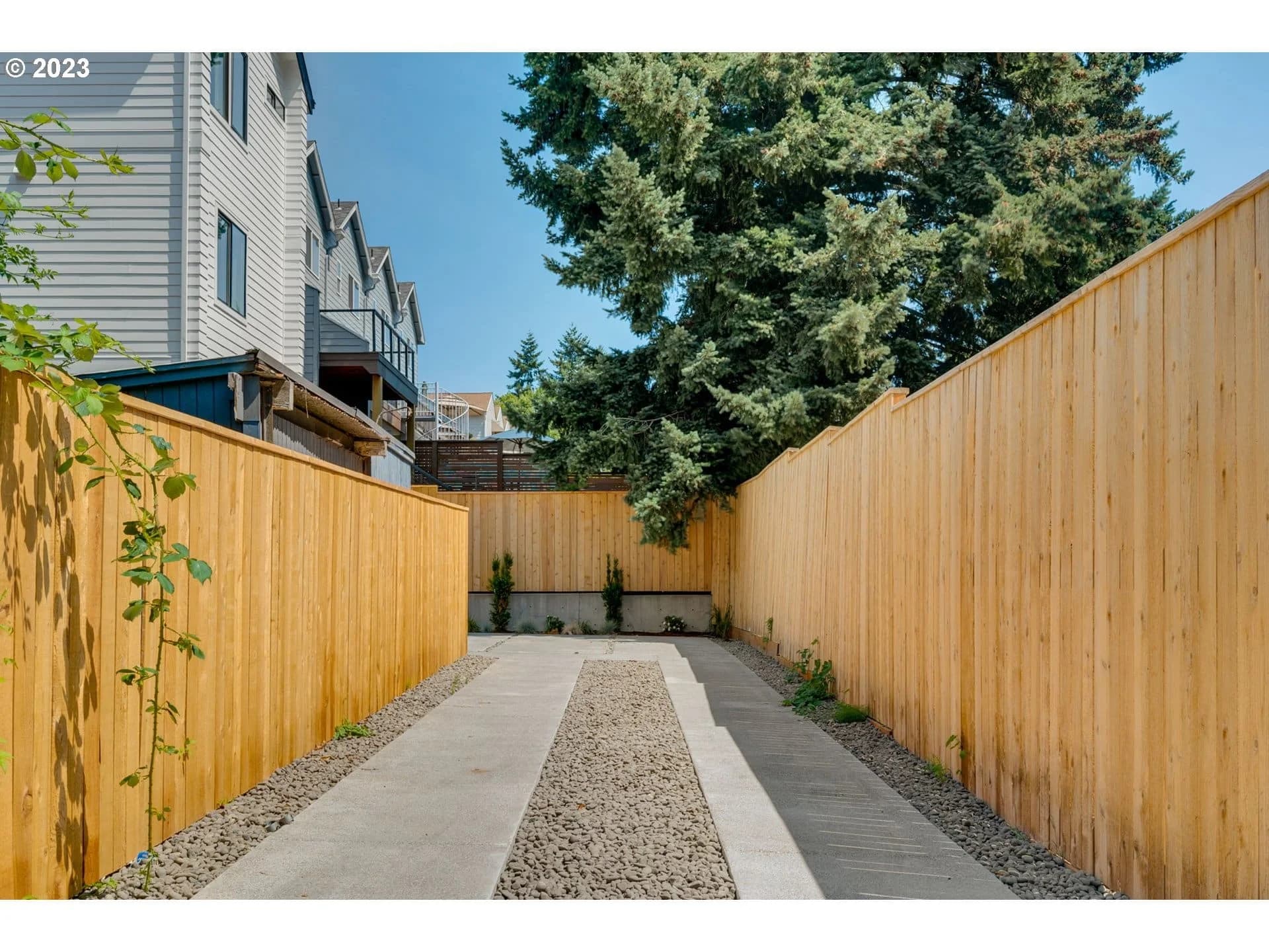 108 NE Bridgeton Road - Photo 39