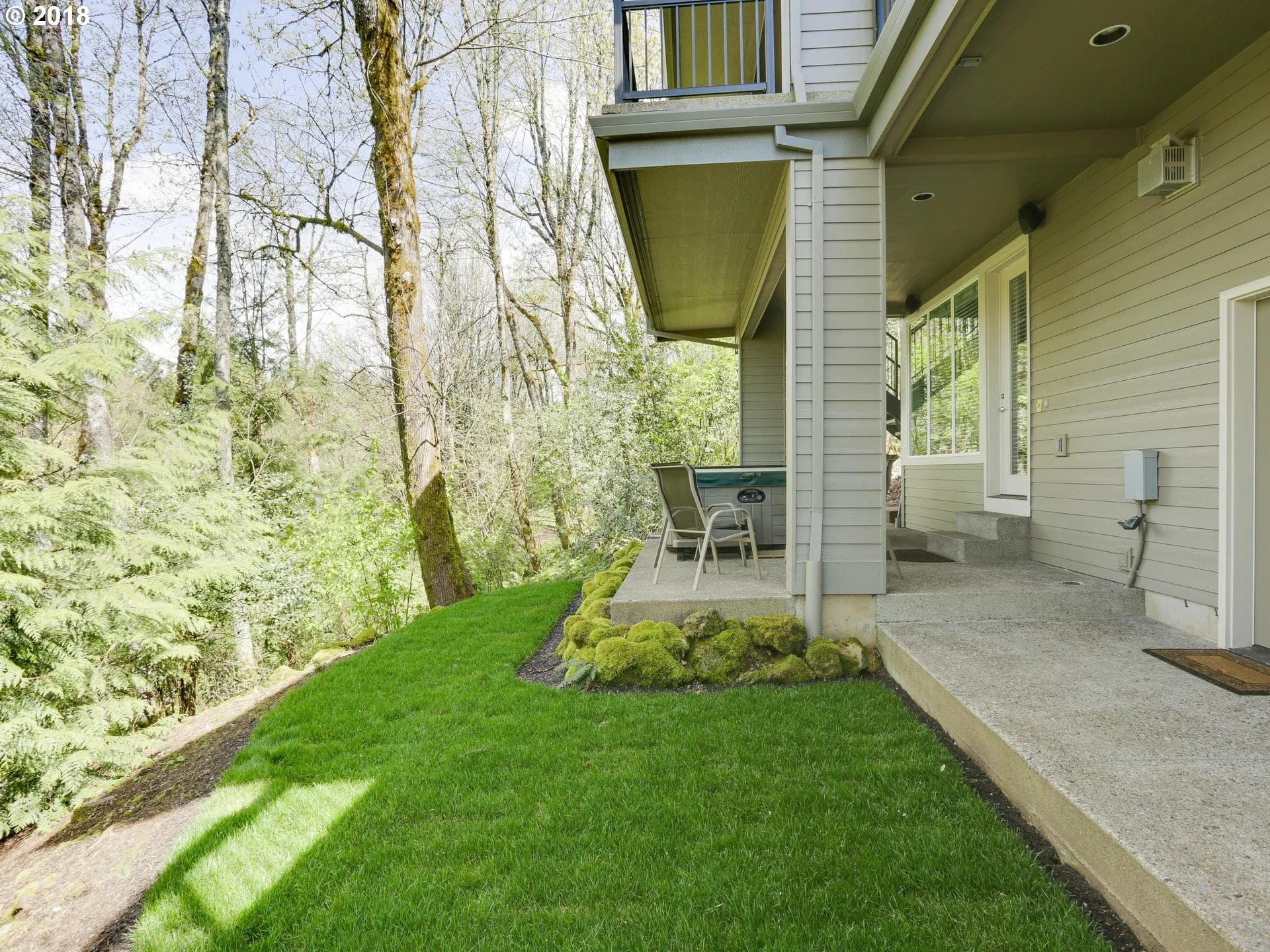 120 SW Moonridge Place - Photo 28