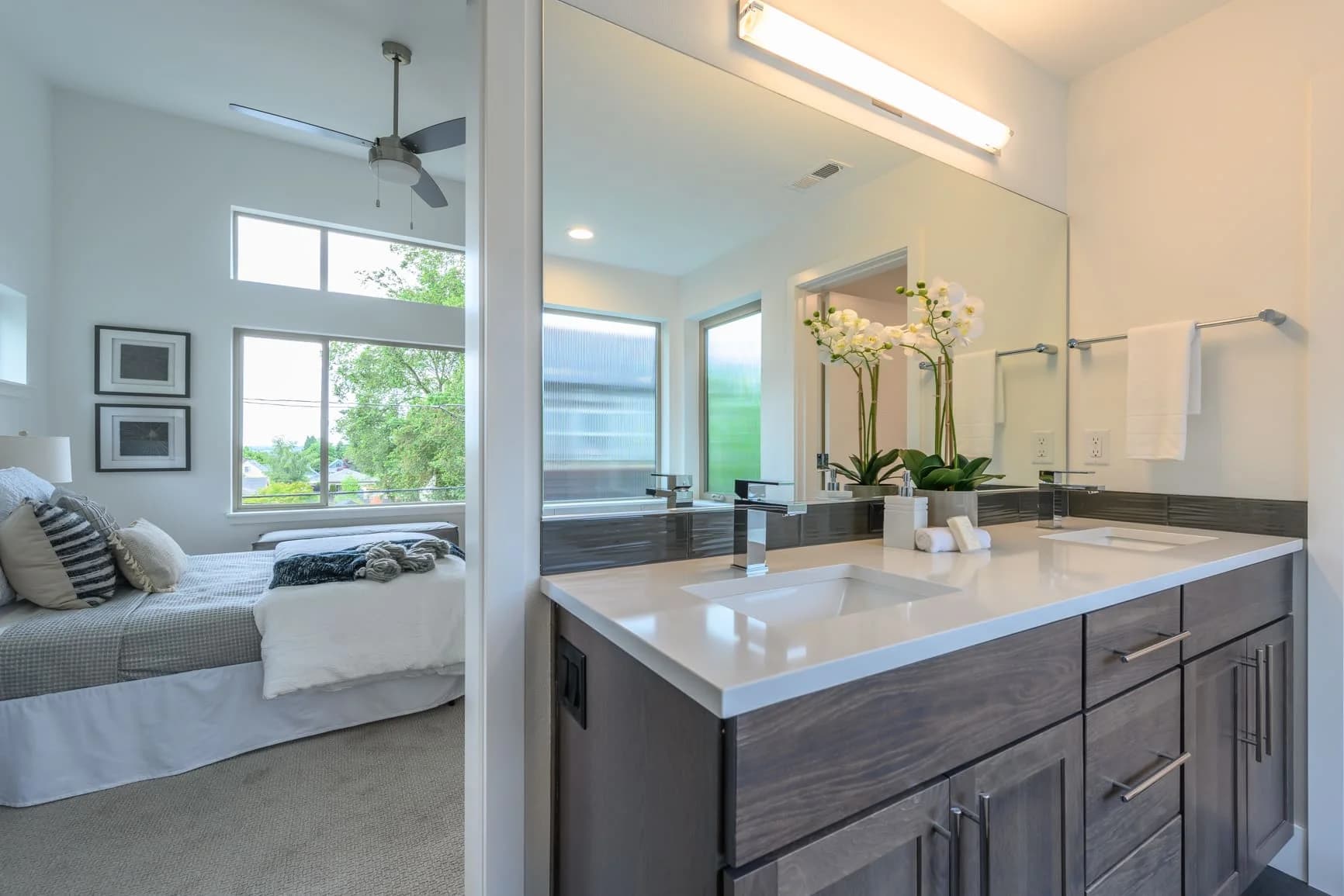 1886 NE Holman St - Photo 21