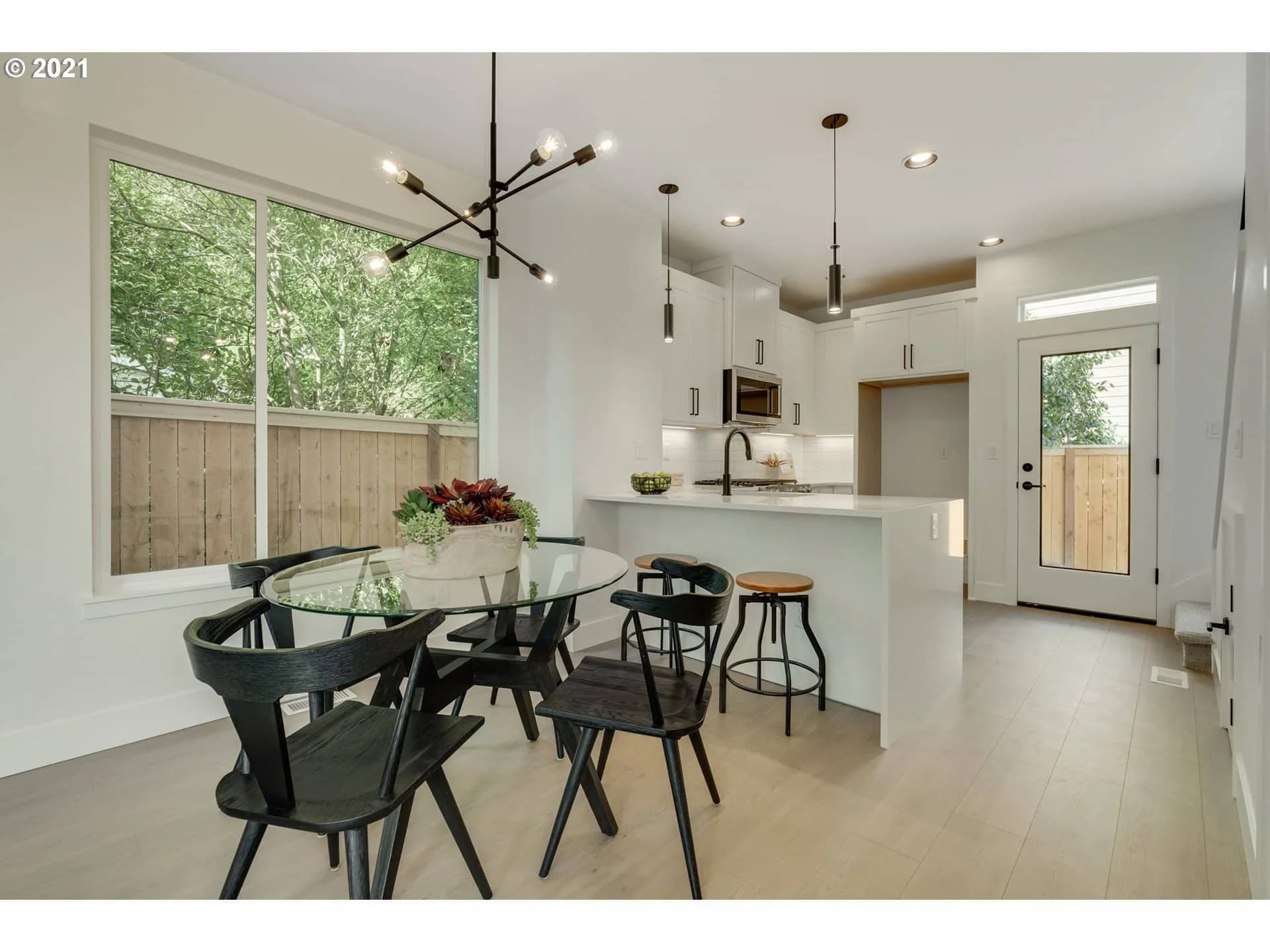 7528 SW 31st Ave - Photo 4