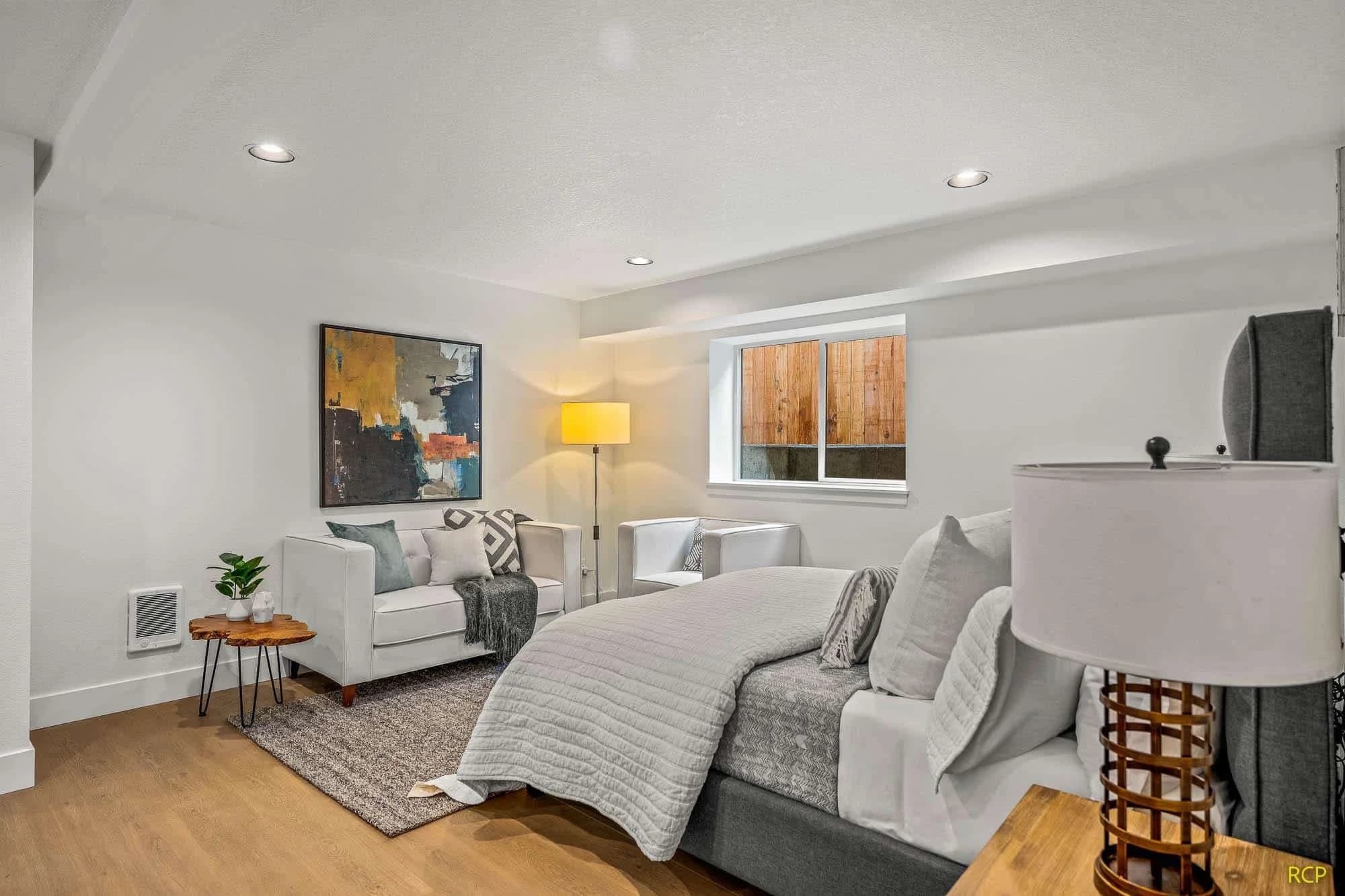 8165 N Brandon Ave - Photo 13