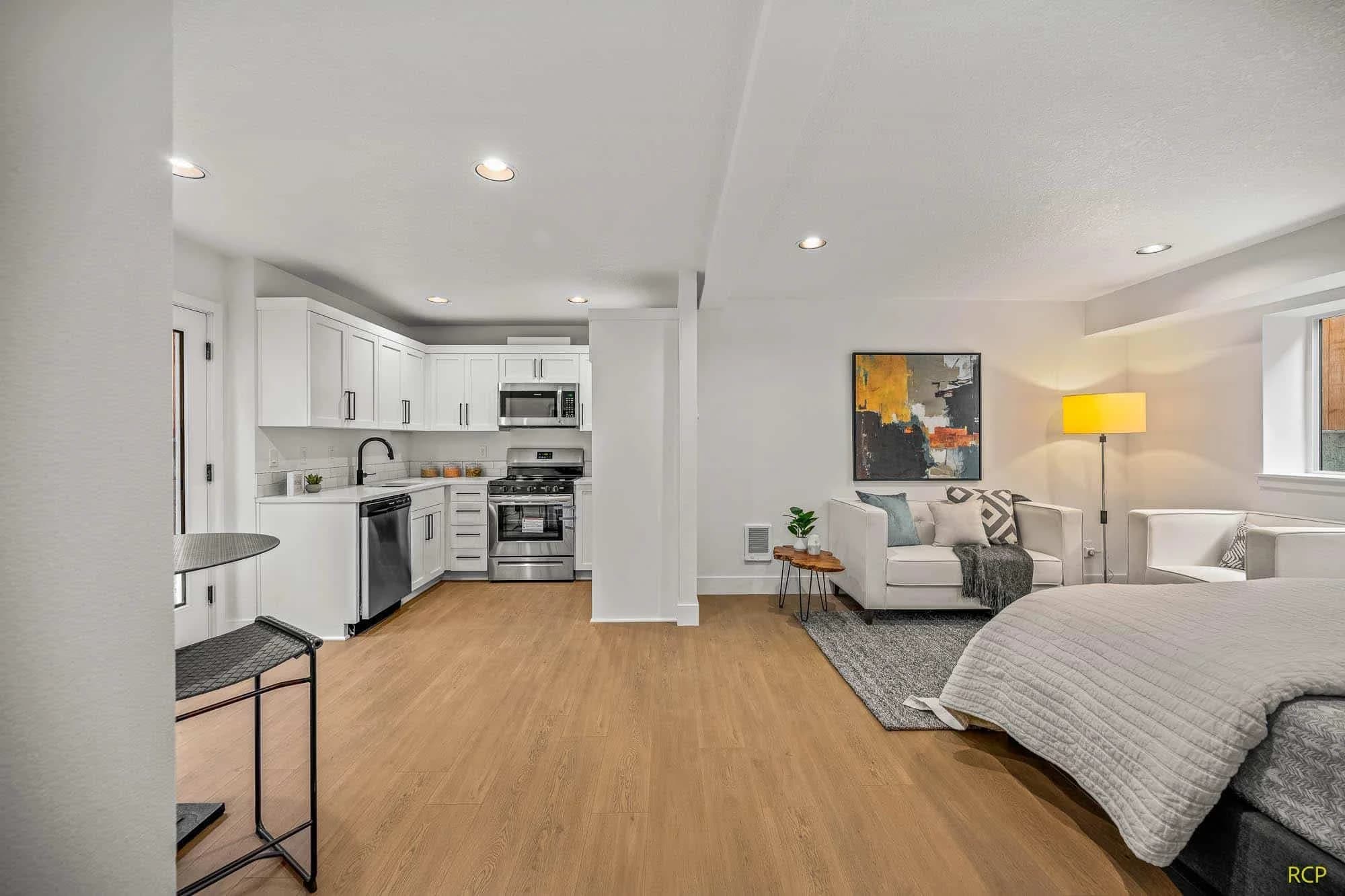 8165 N Brandon Ave - Photo 14