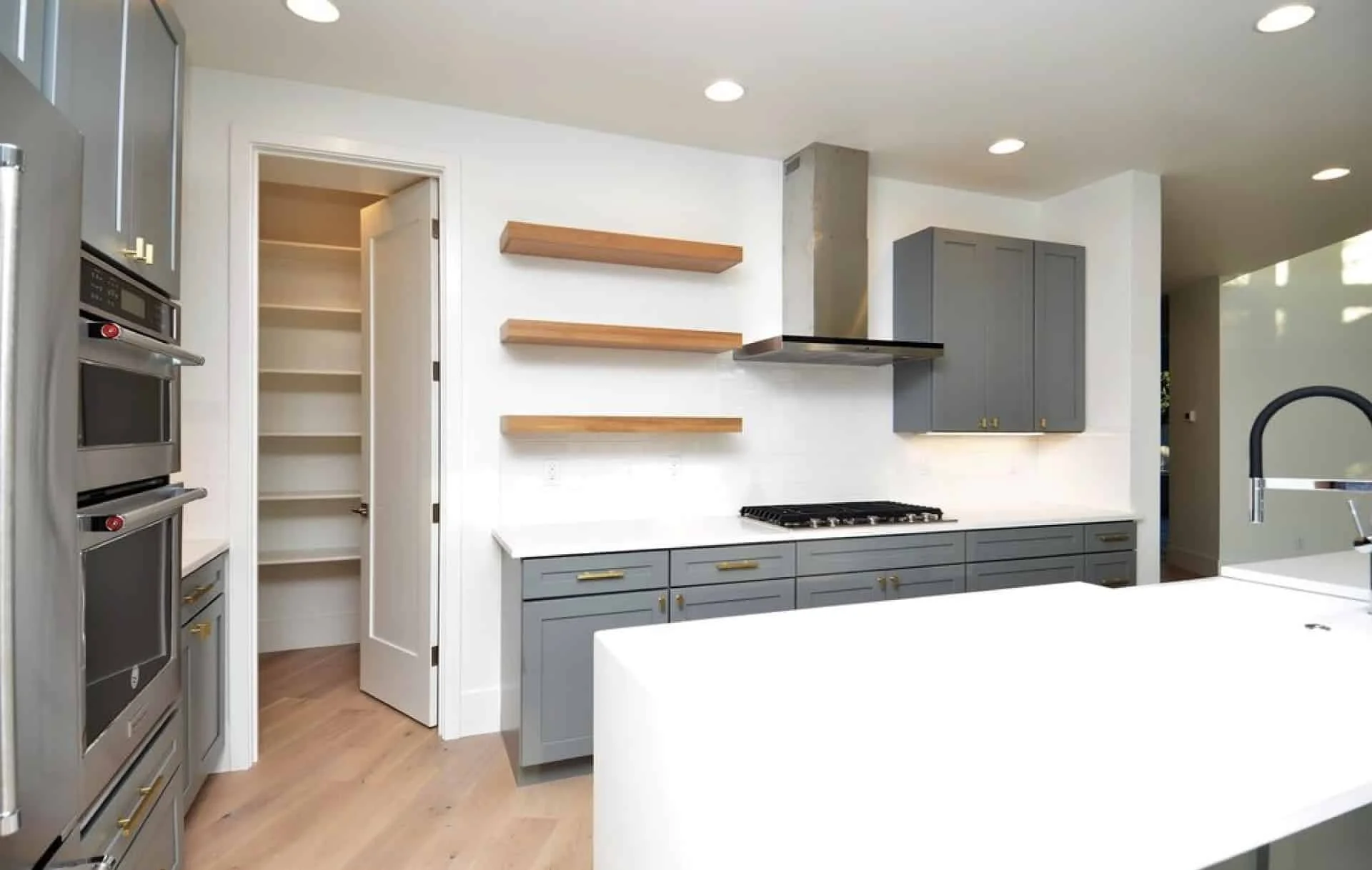 9540 SW Imperial - Photo 4