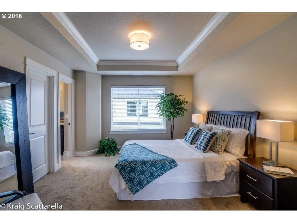 Carriage House Village - Photo 13