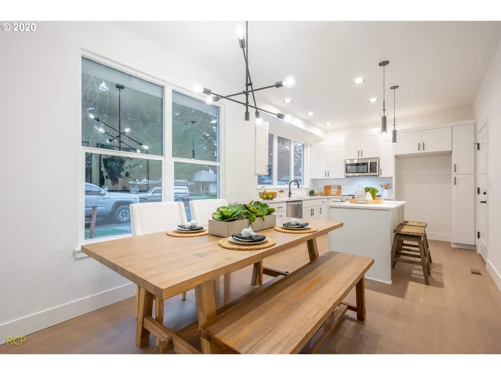 Discovery Park Condominiums - Photo 15