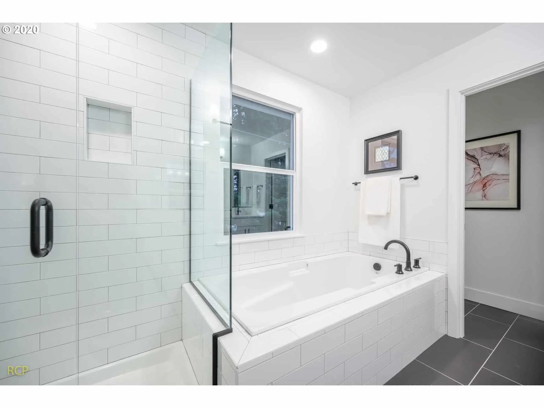 Discovery Park Condominiums - Photo 21