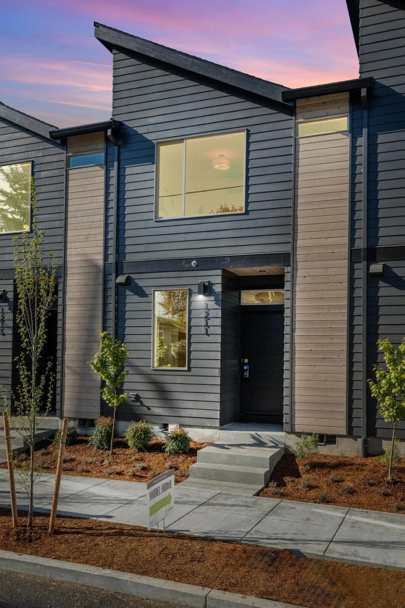 Fairport Condominiums - Photo 8