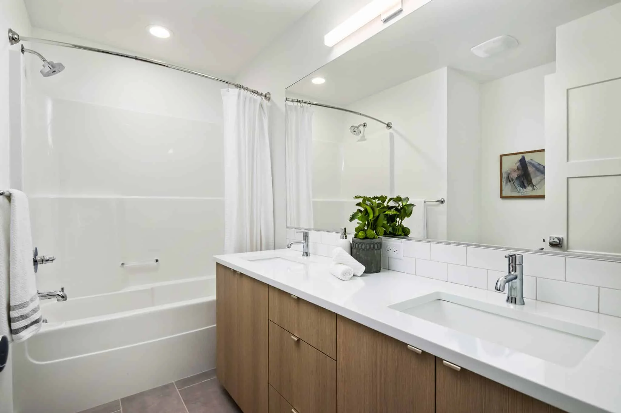 Fairport Condominiums - Photo 14