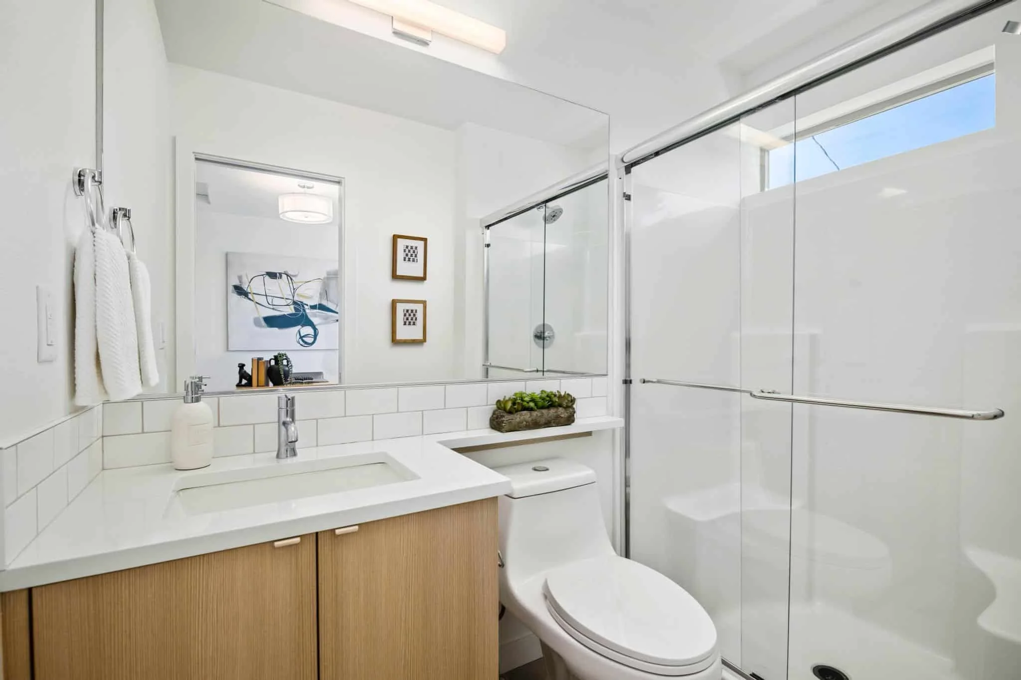 Fairport Condominiums - Photo 16