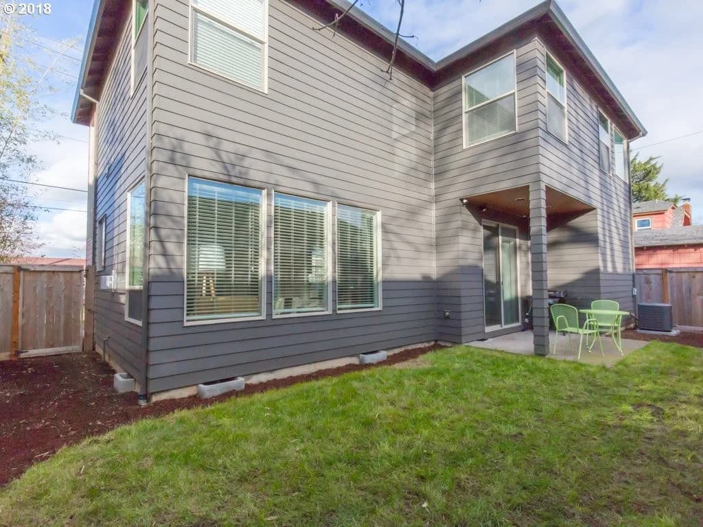 6540 N Oberlin St - Photo 12