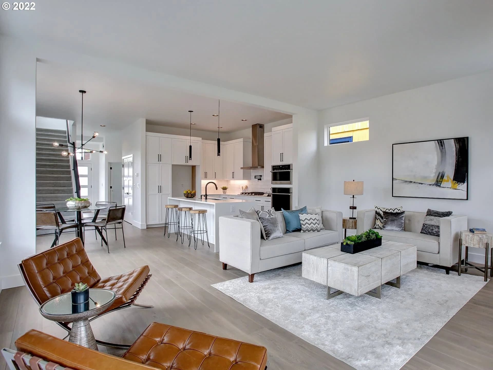 6704 N Knowles Ave - Photo 3