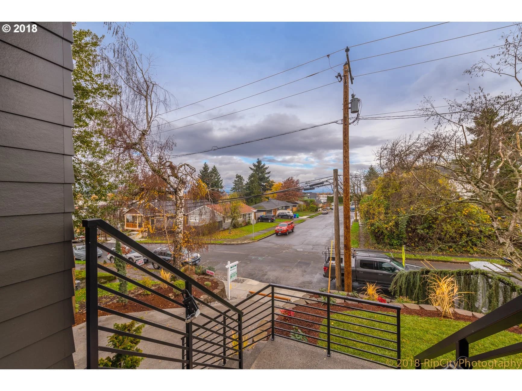 7233 NE 13th Ave - Photo 2