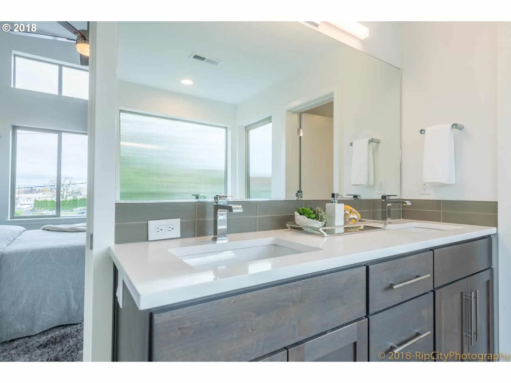 7233 NE 13th Ave - Photo 18