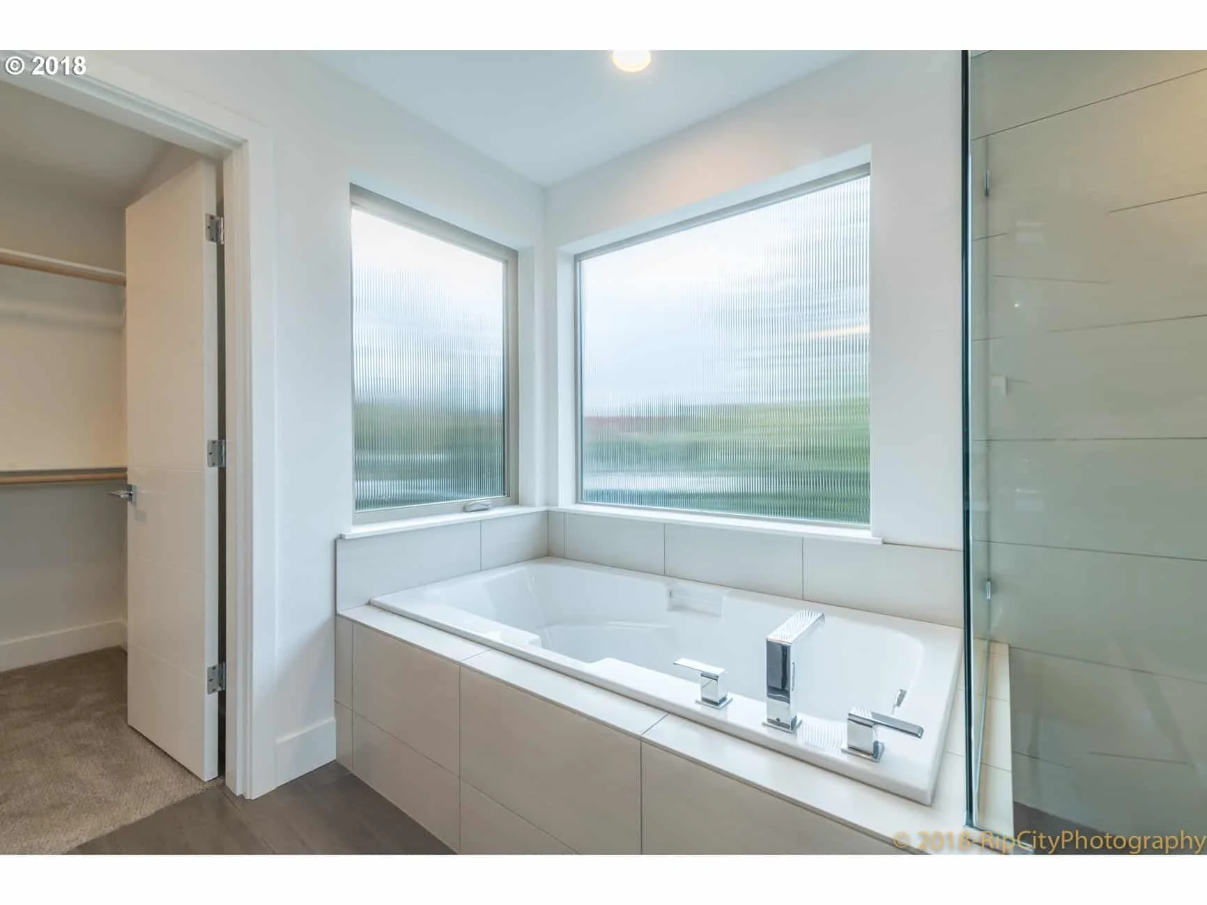 7233 NE 13th Ave - Photo 19