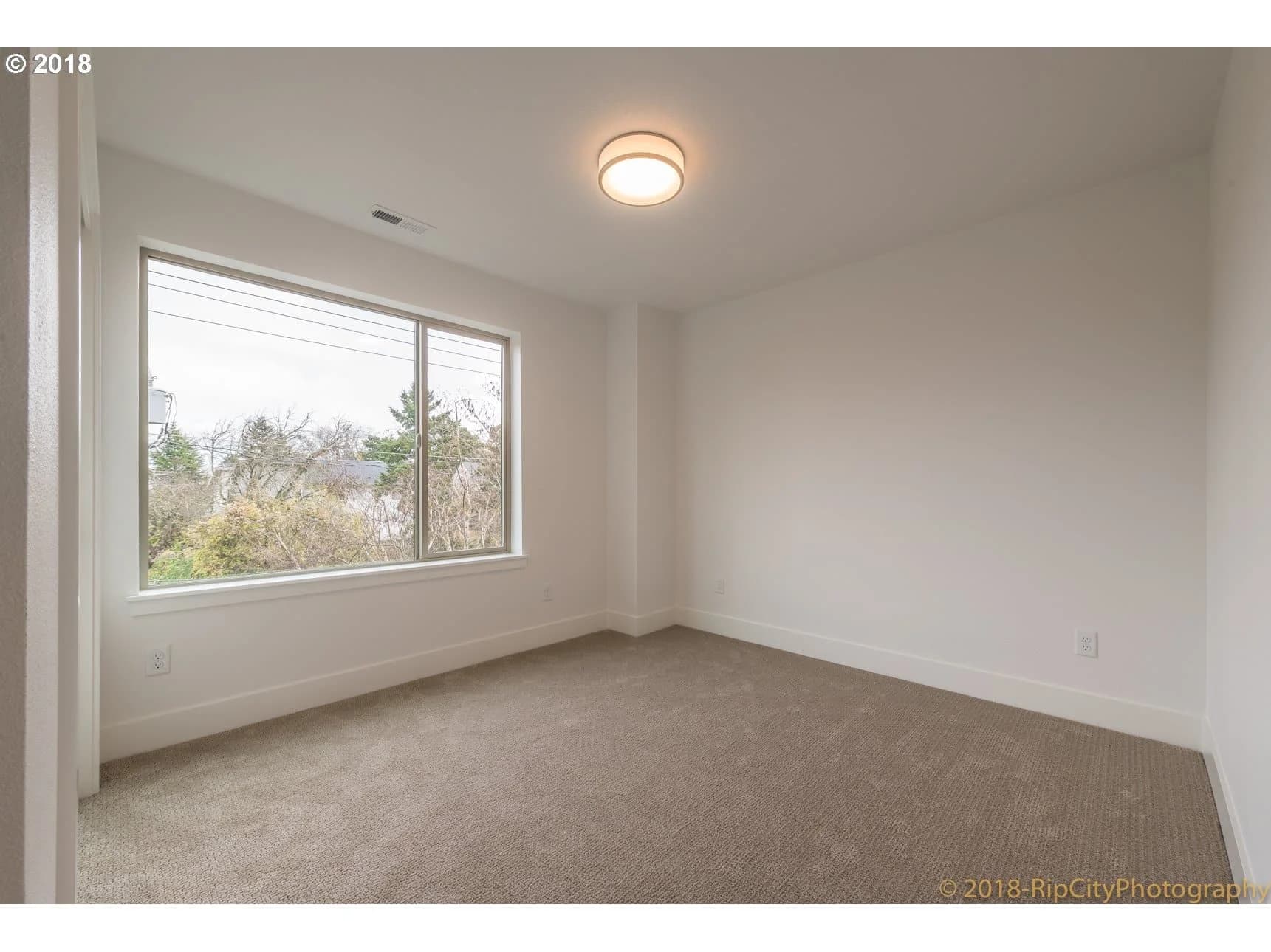 7233 NE 13th Ave - Photo 22