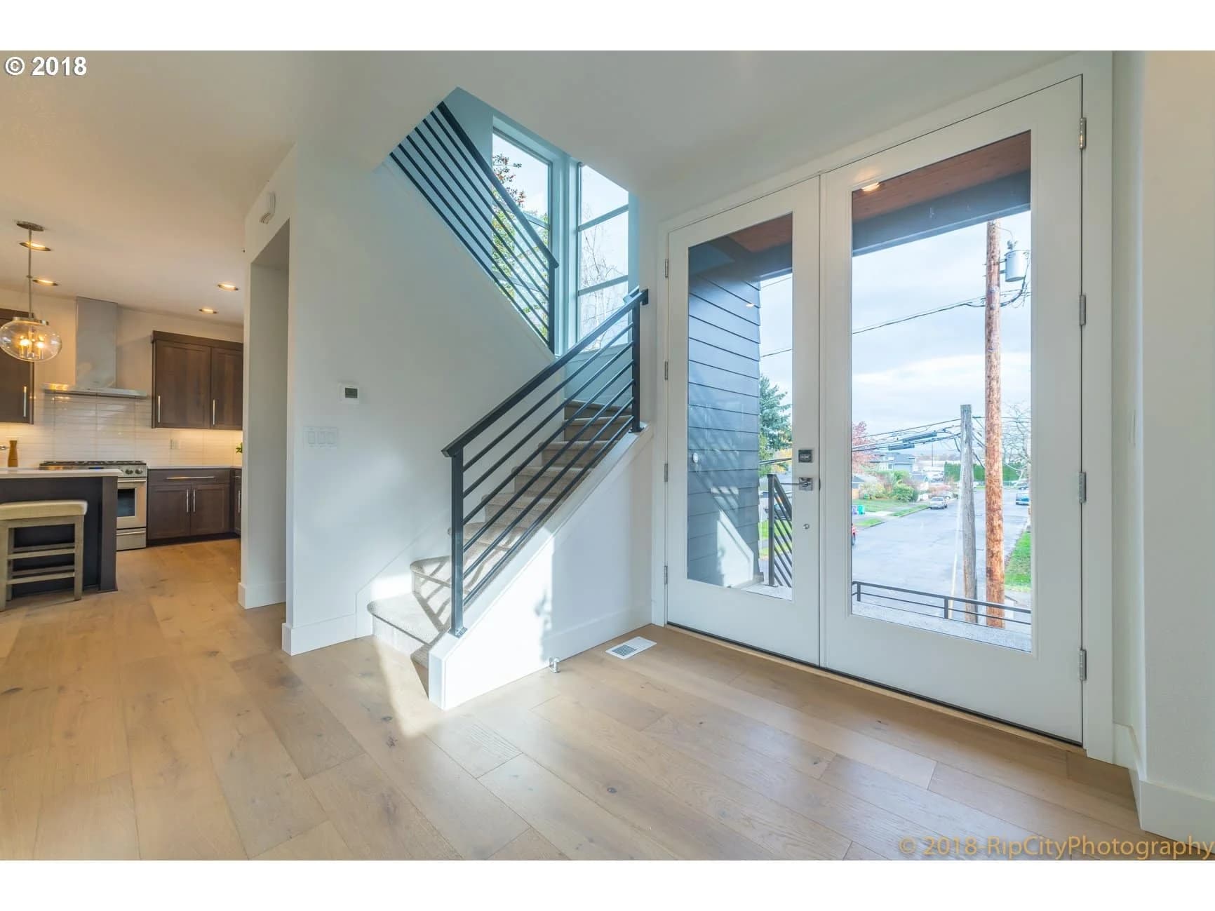 7233 NE 13th Ave - Photo 6