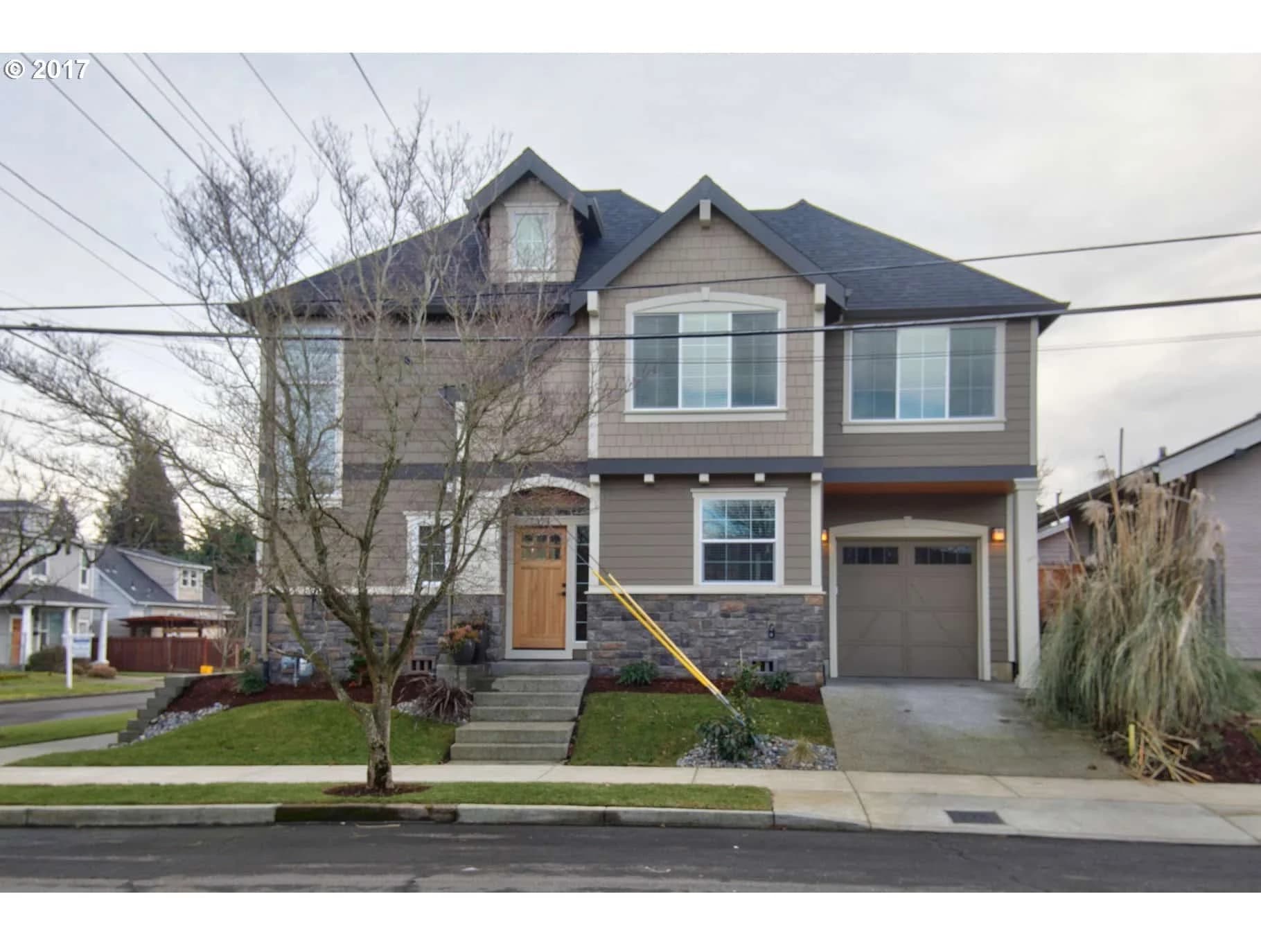 7374 N Macrum Ave - Photo 1