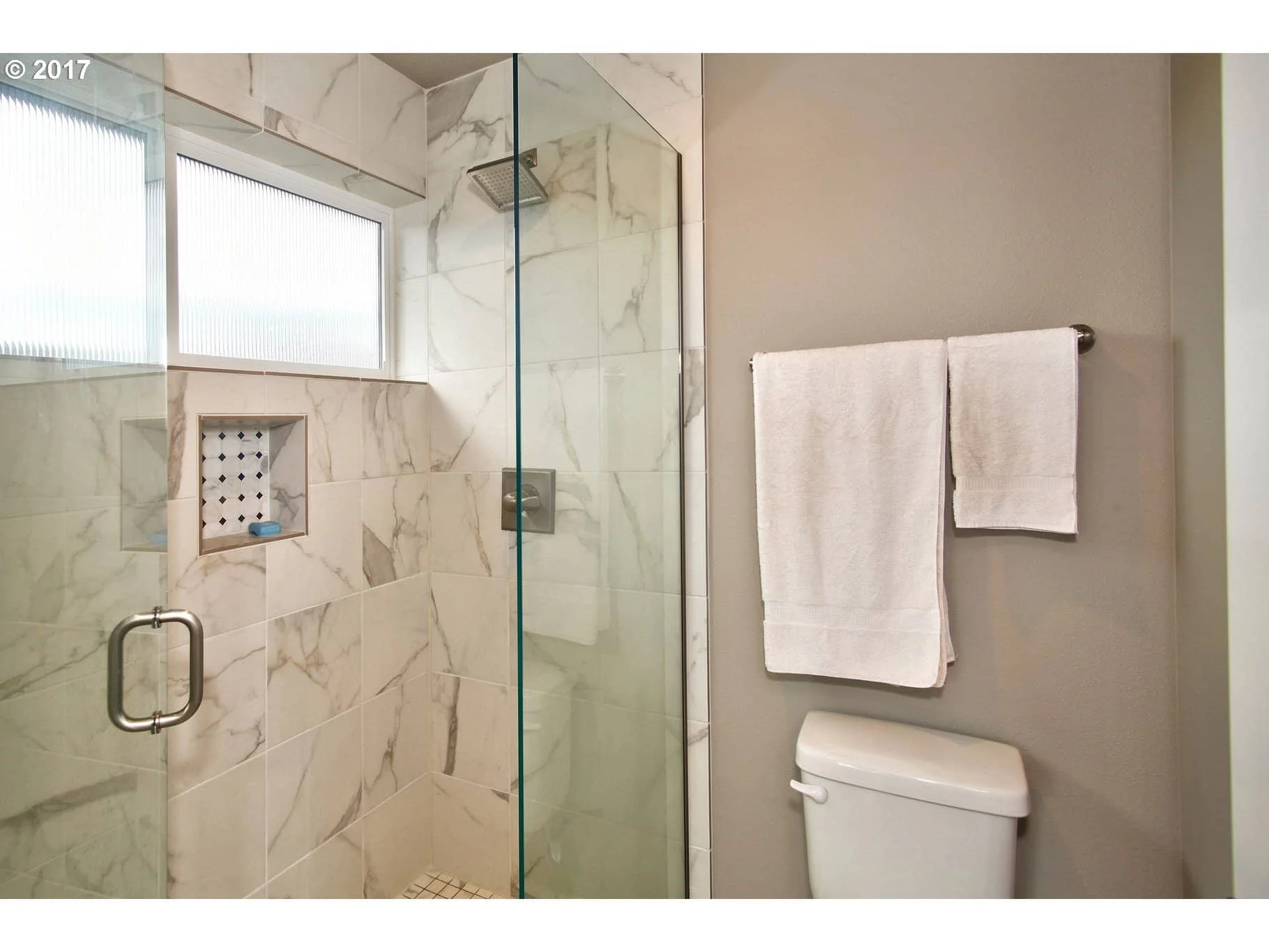 7374 N Macrum Ave - Photo 20