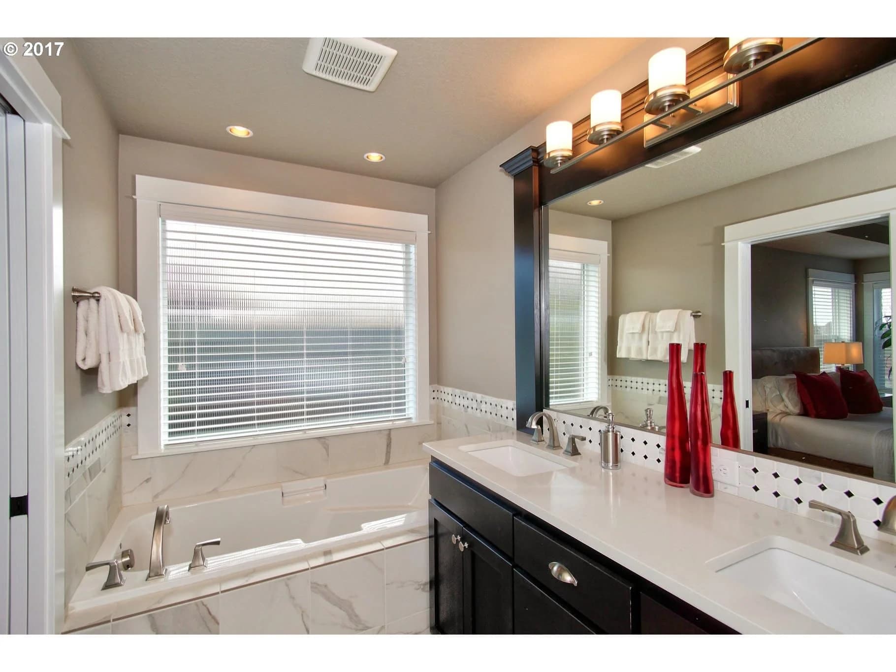 7374 N Macrum Ave - Photo 21