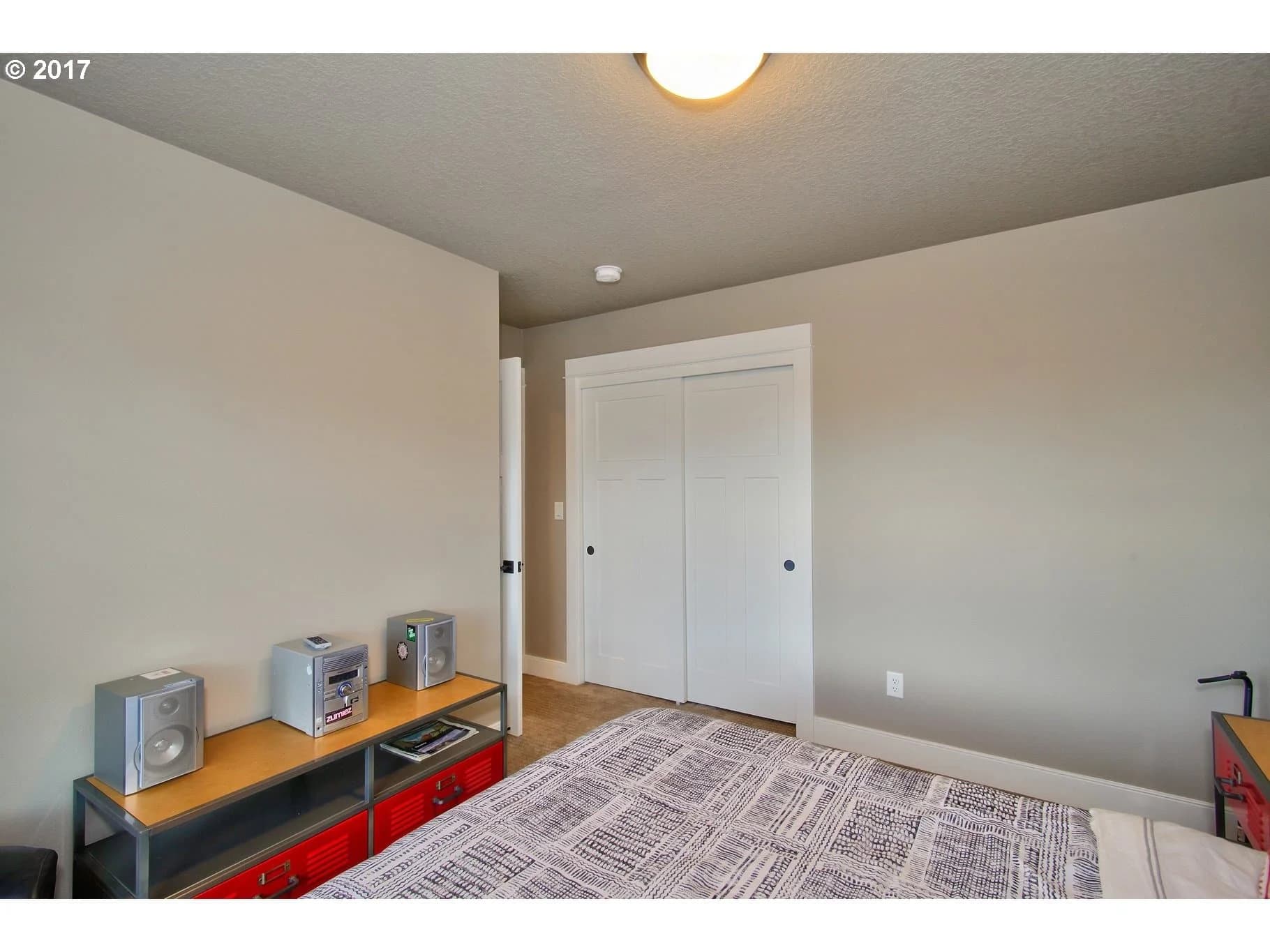 7374 N Macrum Ave - Photo 24