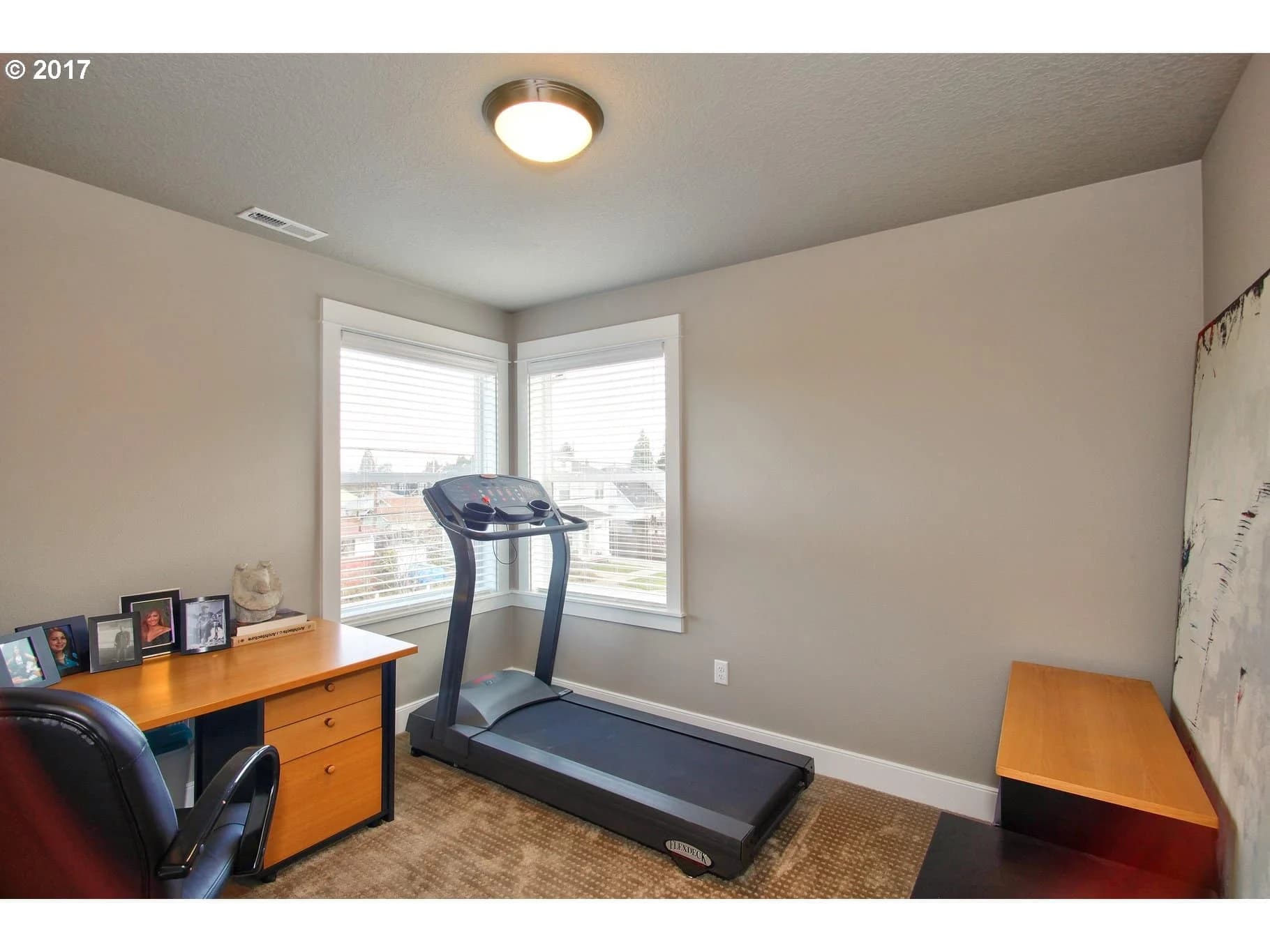 7374 N Macrum Ave - Photo 28