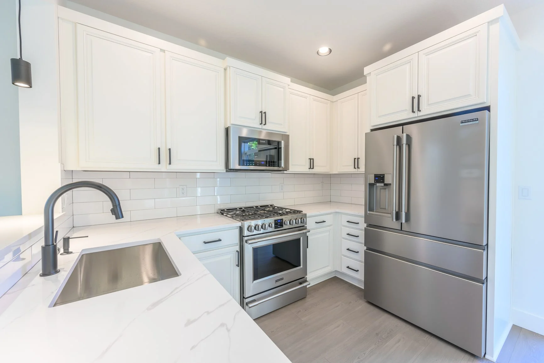 7400 N Lancaster Ave - Photo 12