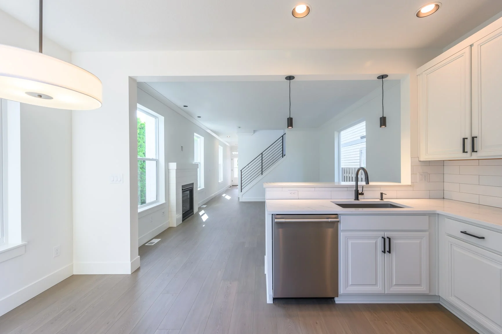 7400 N Lancaster Ave - Photo 14