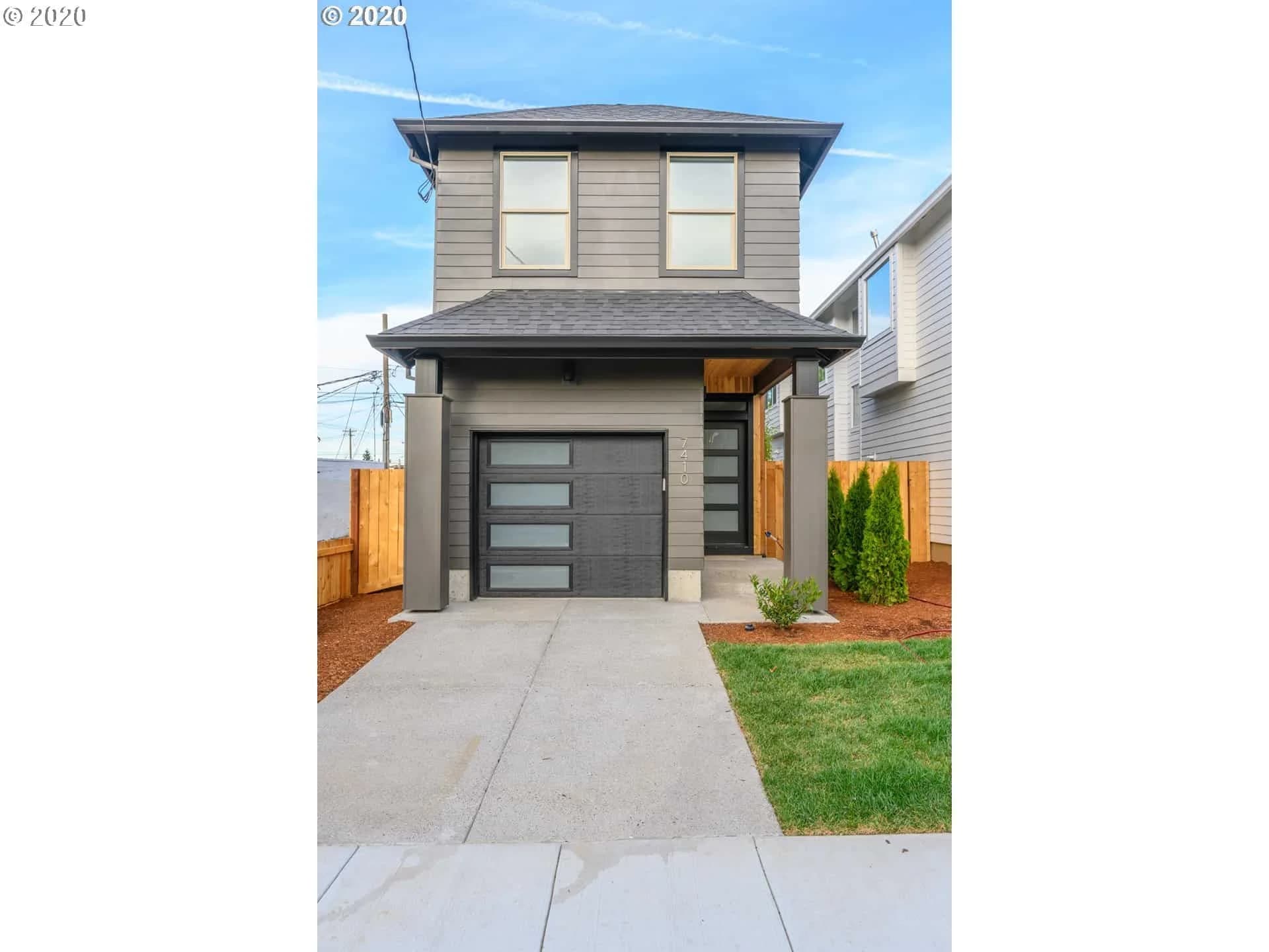 7410 N Lancaster Ave - Photo 1