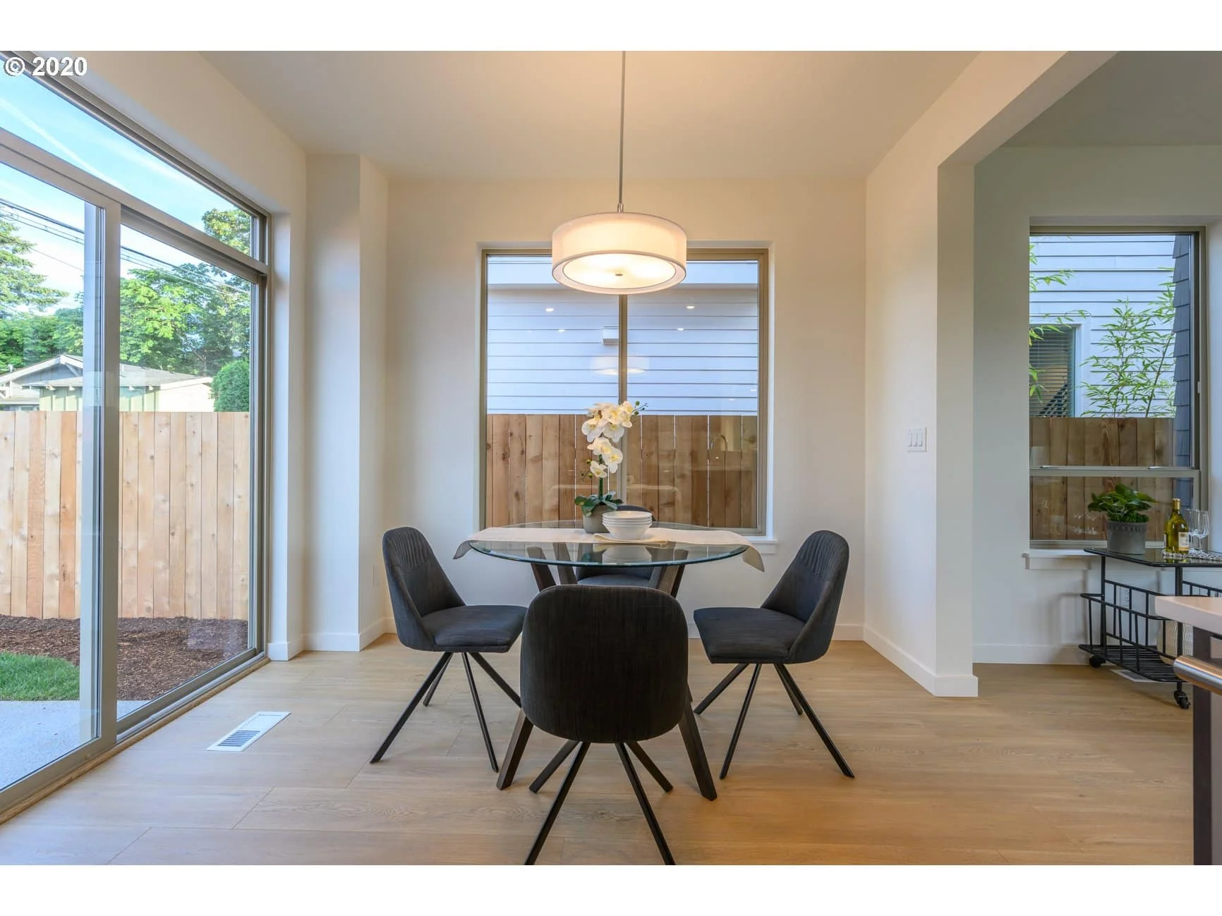 7410 N Lancaster Ave - Photo 13