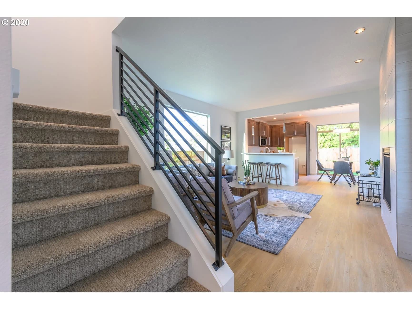 7410 N Lancaster Ave - Photo 4