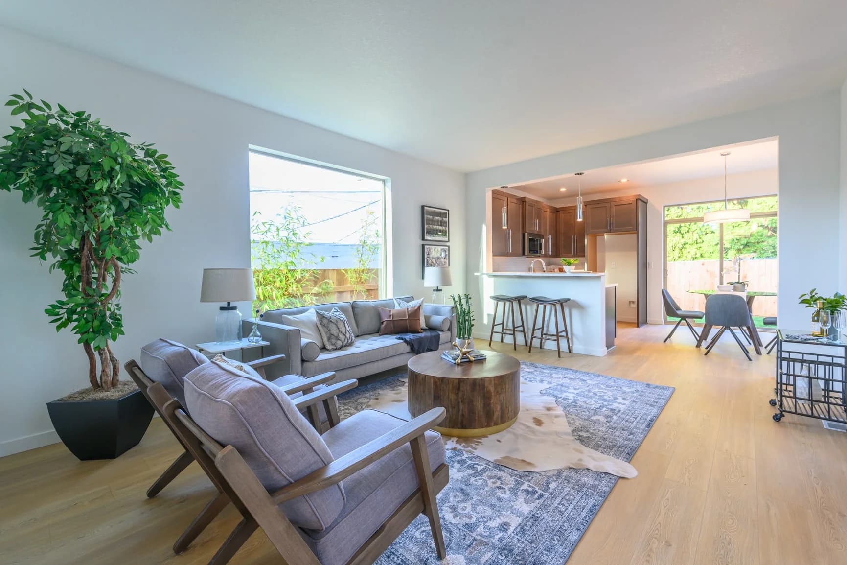 7410 N Lancaster Ave - Photo 12