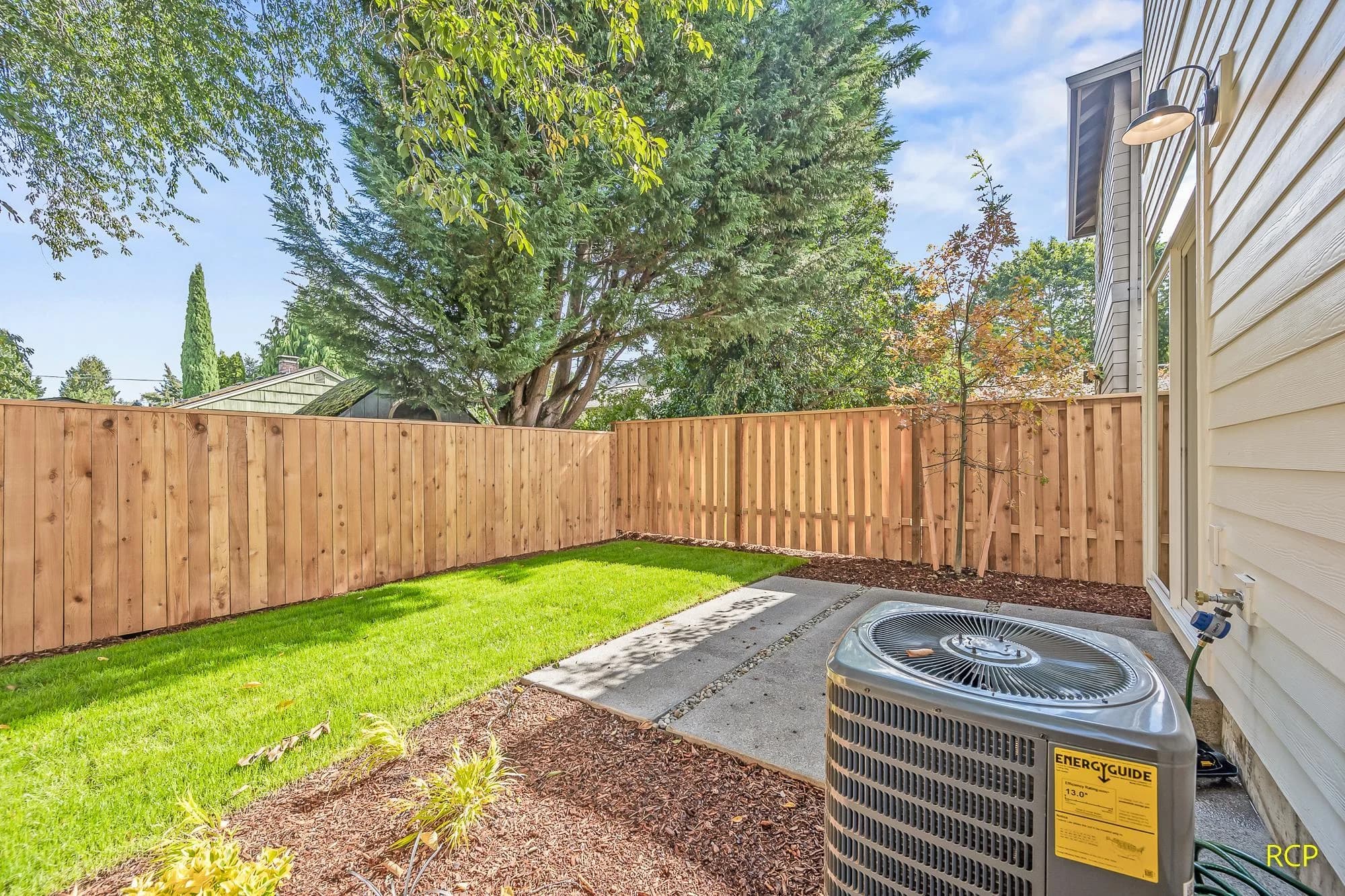 8450 N Seward Ave - Photo 1