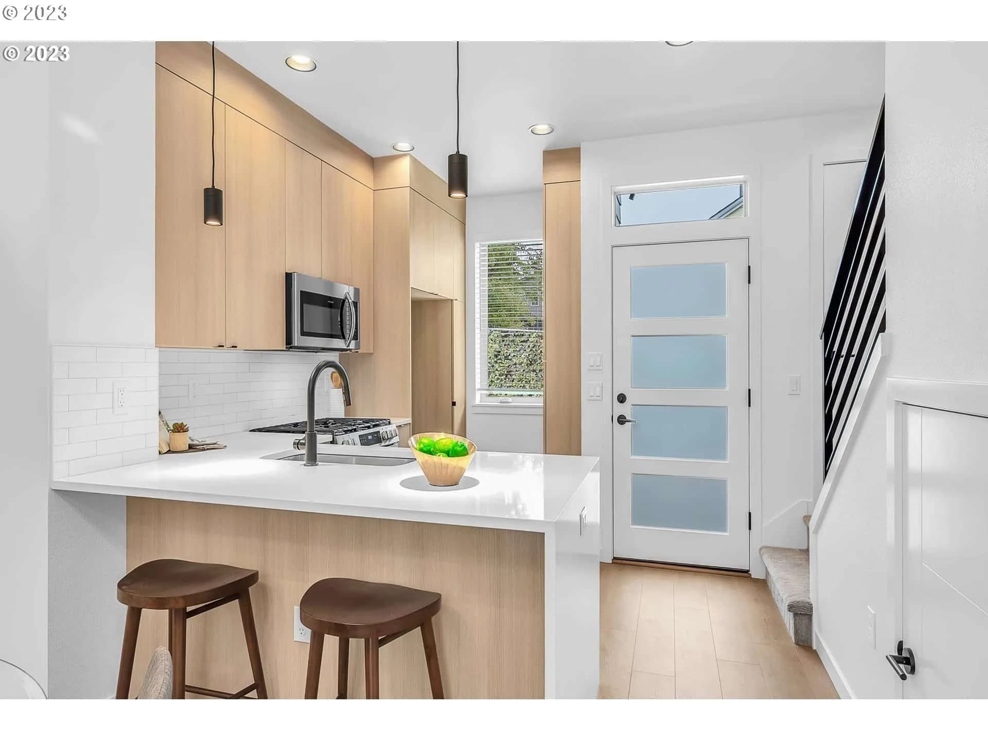 Waverleigh Place - Photo 2