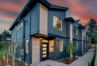 Waverleigh Place Condominiums