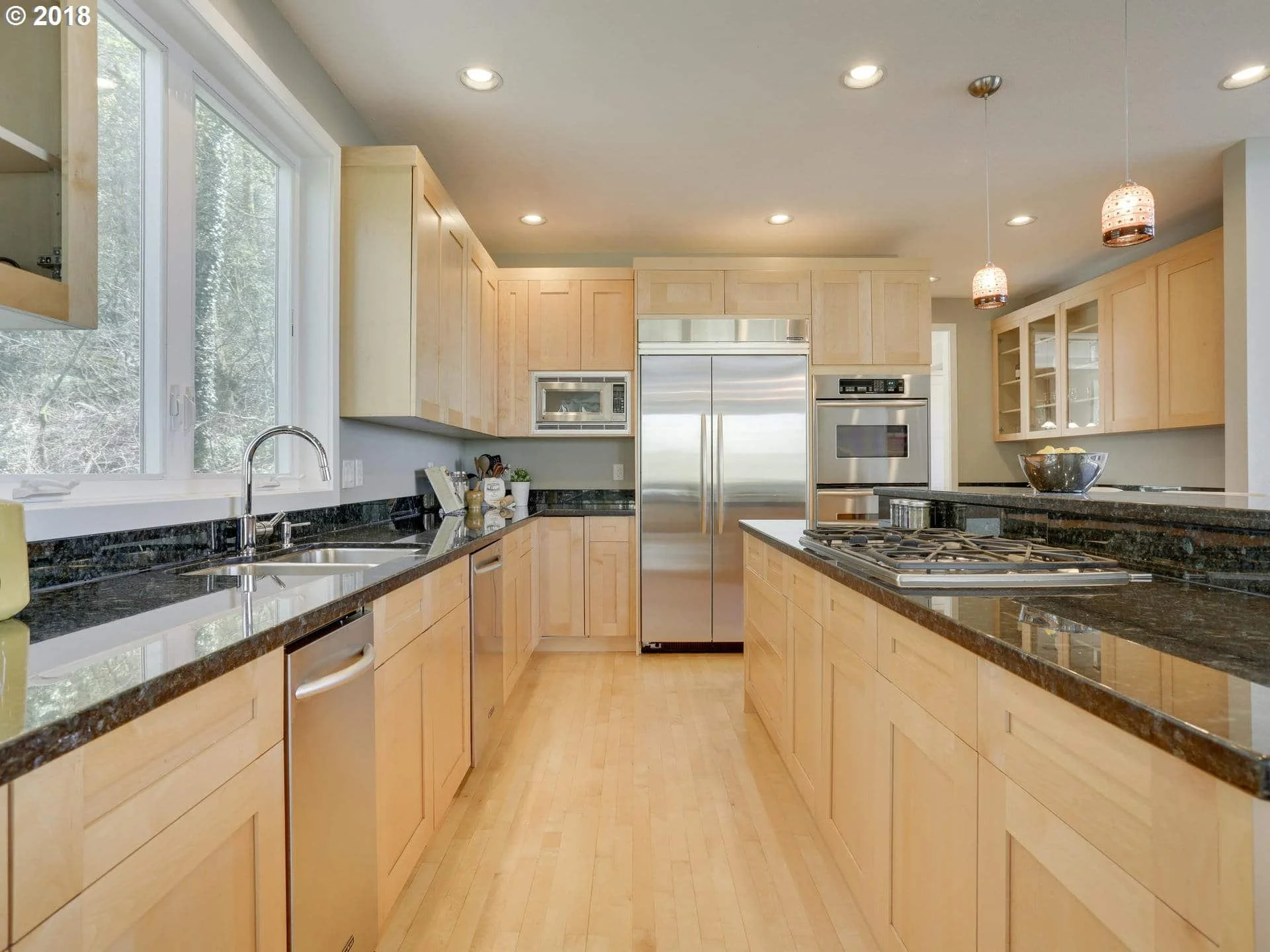 120 SW Moonridge Place - Photo 7