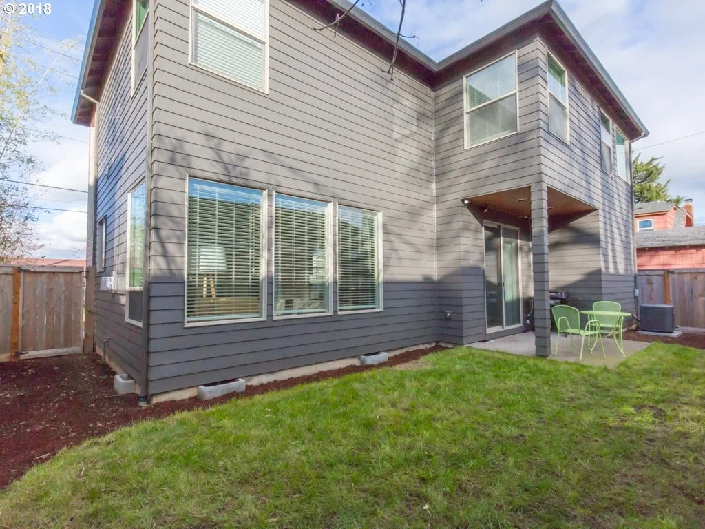 6540 N Oberlin St - Photo 12