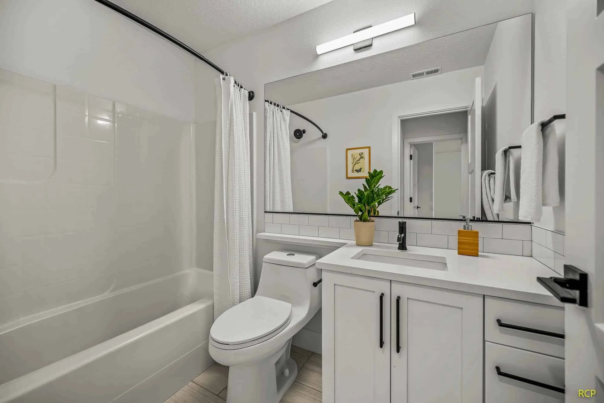8165 N Brandon Ave - Photo 18